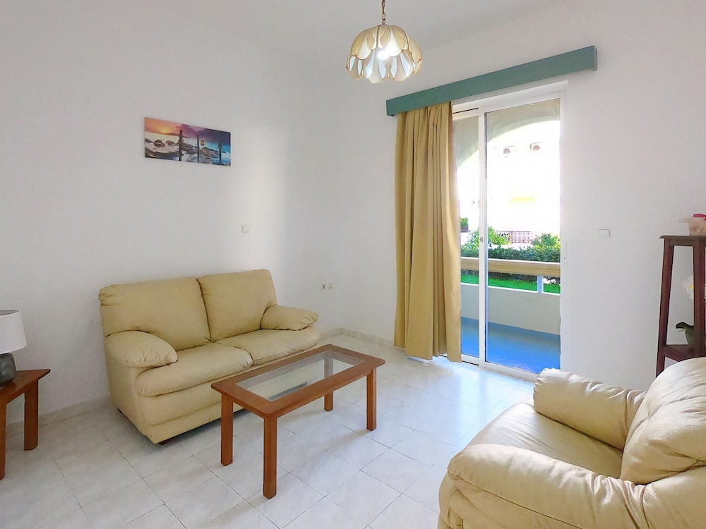 Lefteris APT Near Ialysos Beach photo 3