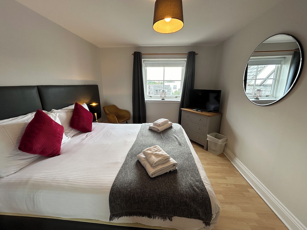 St Andrews Square Apartments