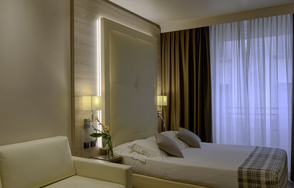 Duomo Hotel & Apartments