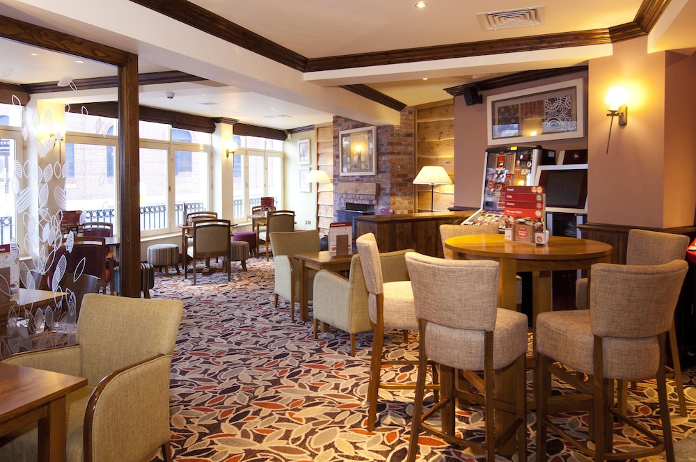 Premier Inn Scarborough - South Bay 2
