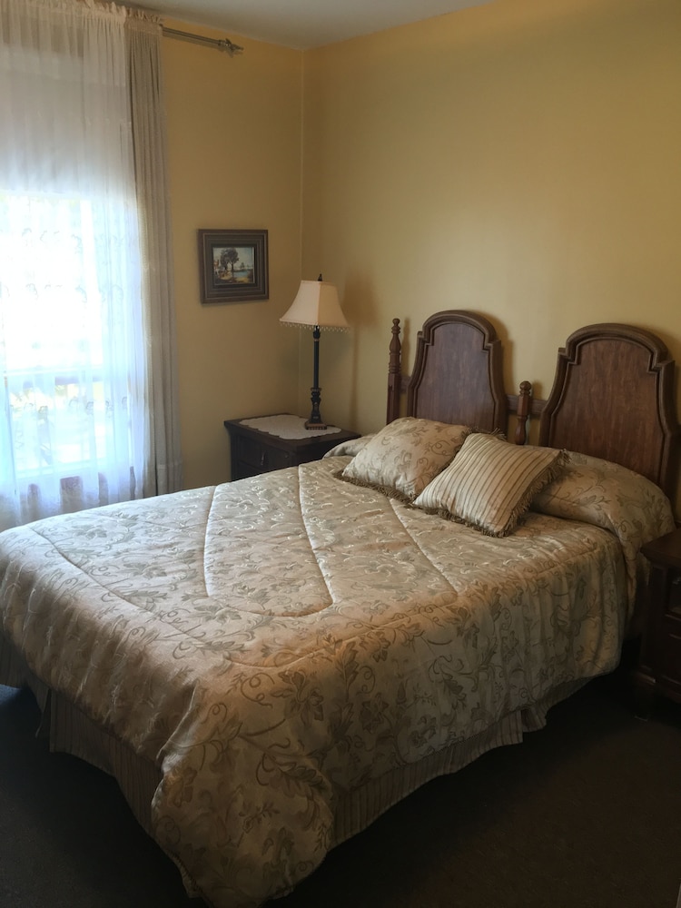 Auberge La Coudriere-Cool Hotel