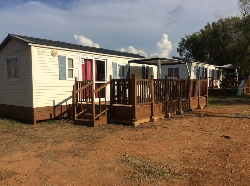 Creta Camping