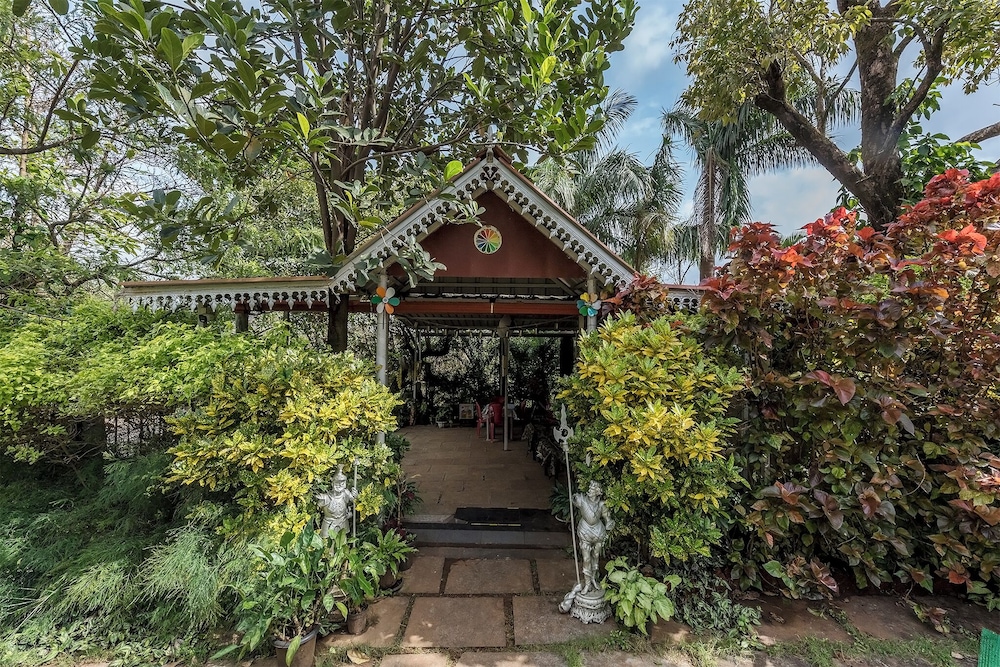 CosmicStays Windchime Homestay at Mulshi