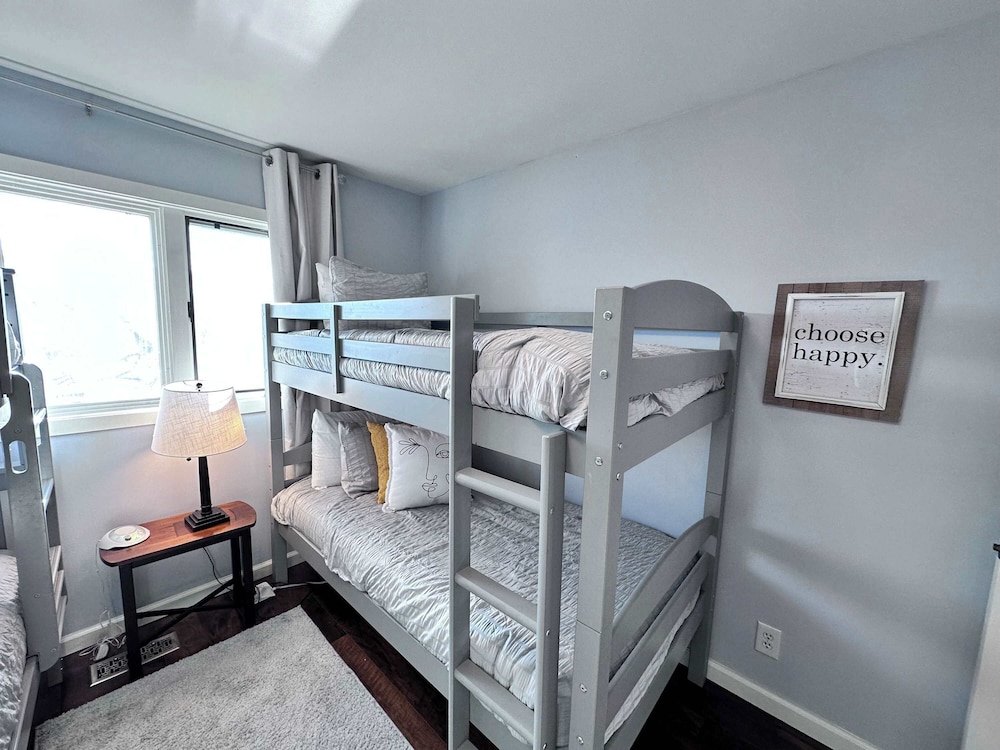 Ozark Escape - Enjoy Resort-style Fun