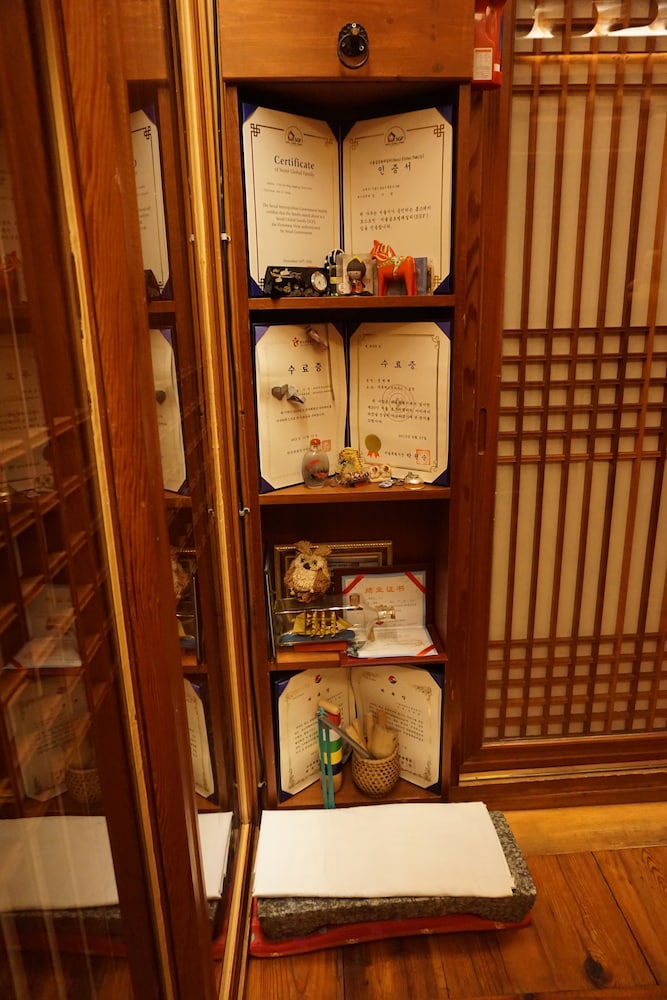 Bukchonmaru Hanok Guesthouse