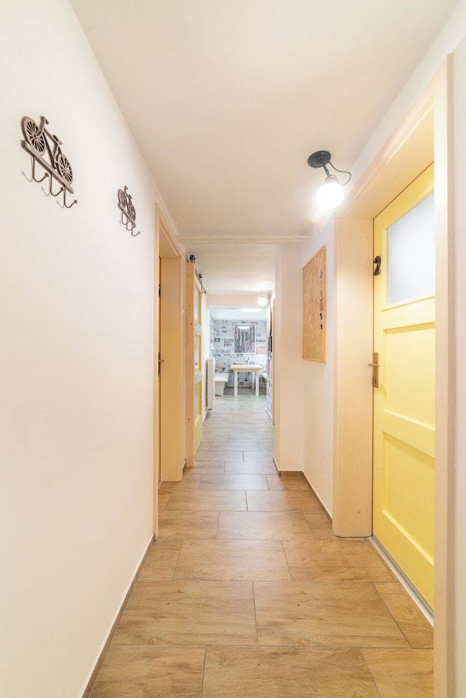 Bah Apartment