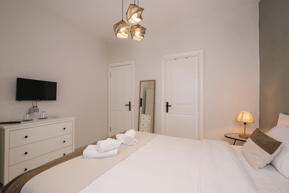 Mono Life Alacati - Image 32