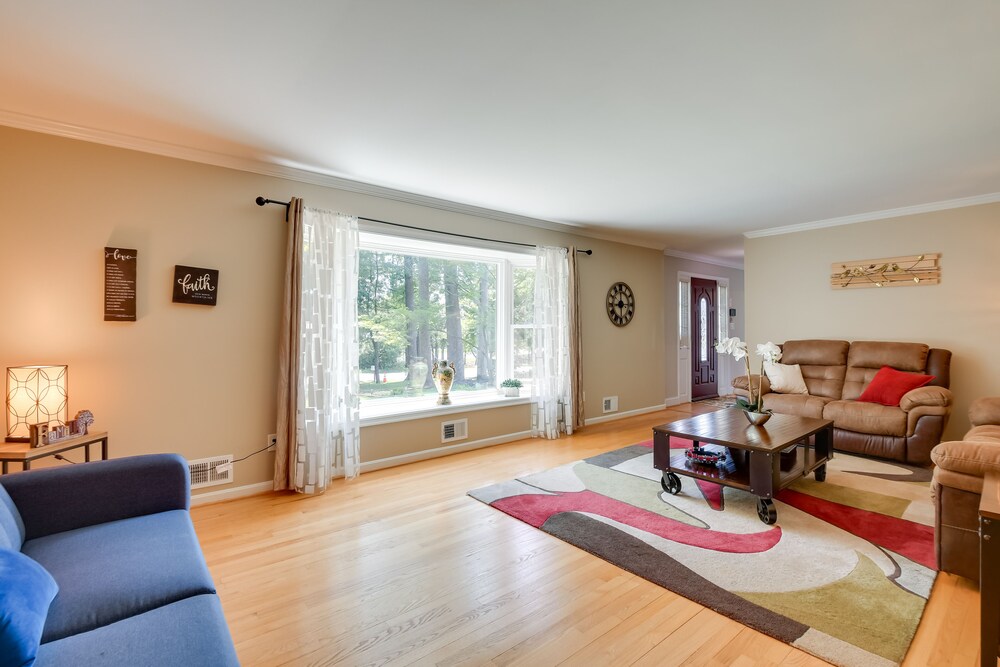 Rockville Home: Patio Oasis, Fireplace, Near DC! - Property Image 31