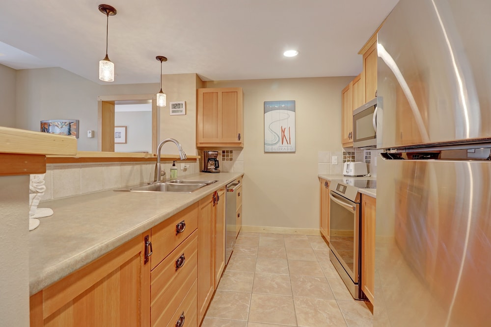 Pp605 Passage Point 3 Bedroom Condo