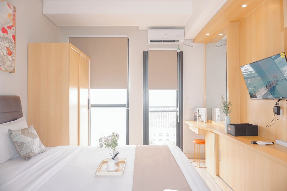 Best Deal and Homey Studio Apartment Monroe Tower