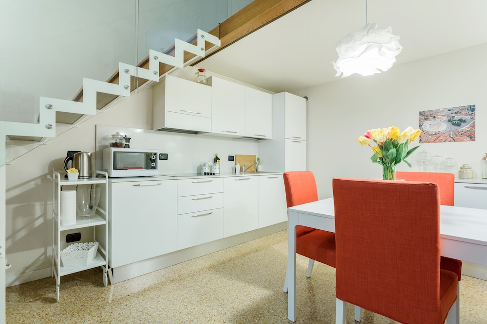 Sant'Antonio en Verona — kitchen