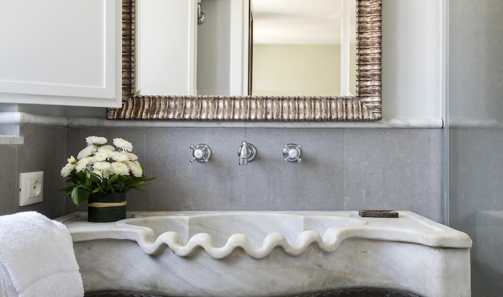 Il Bacio Luxury Spanish Steps Penthouse With Terrace Perfect