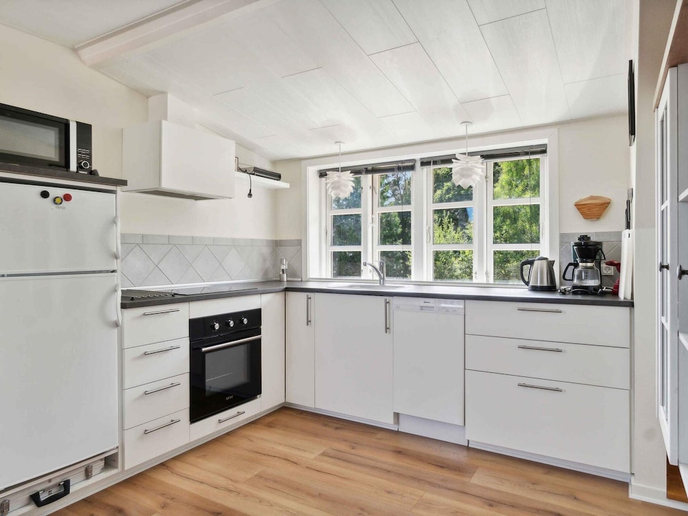 5 Star Holiday Home in Klemensker