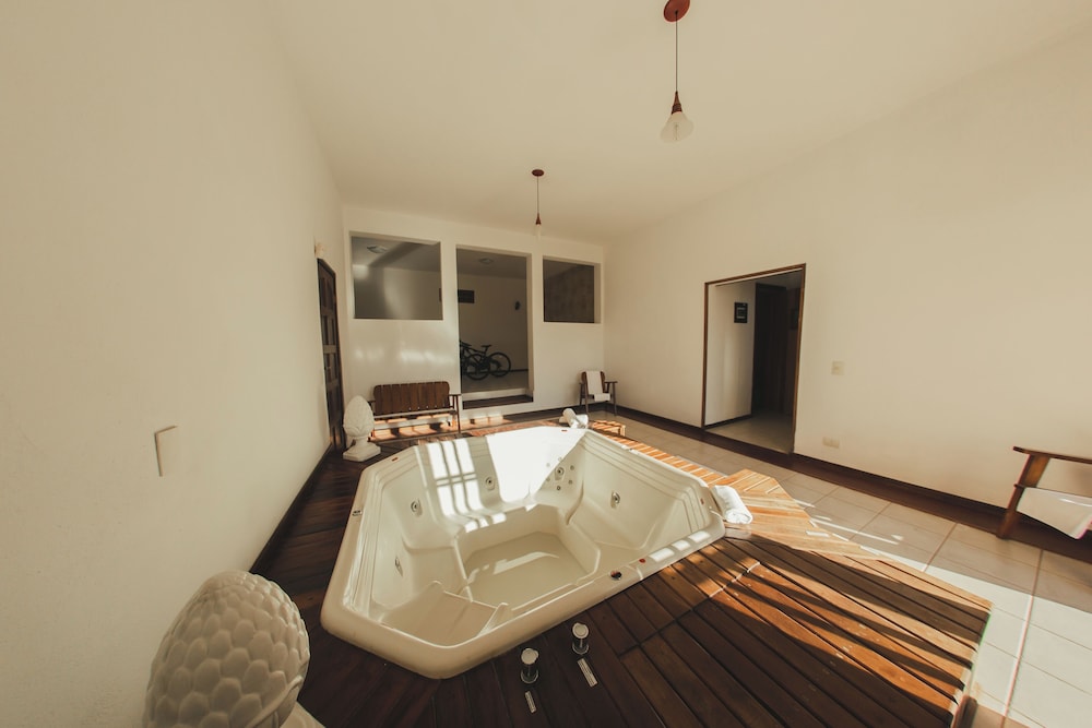 Cerejeira Guest House