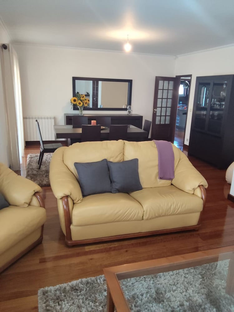 Sweet 3 Bedrooms Terrace Home Close Esposende