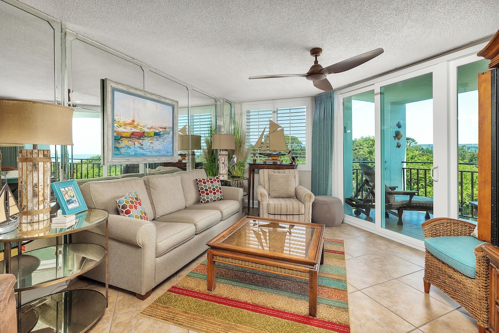 Hodnett Cooper's North Breakers view 5