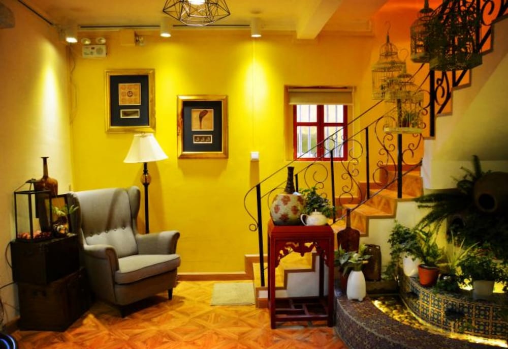 Sharemood Guest House