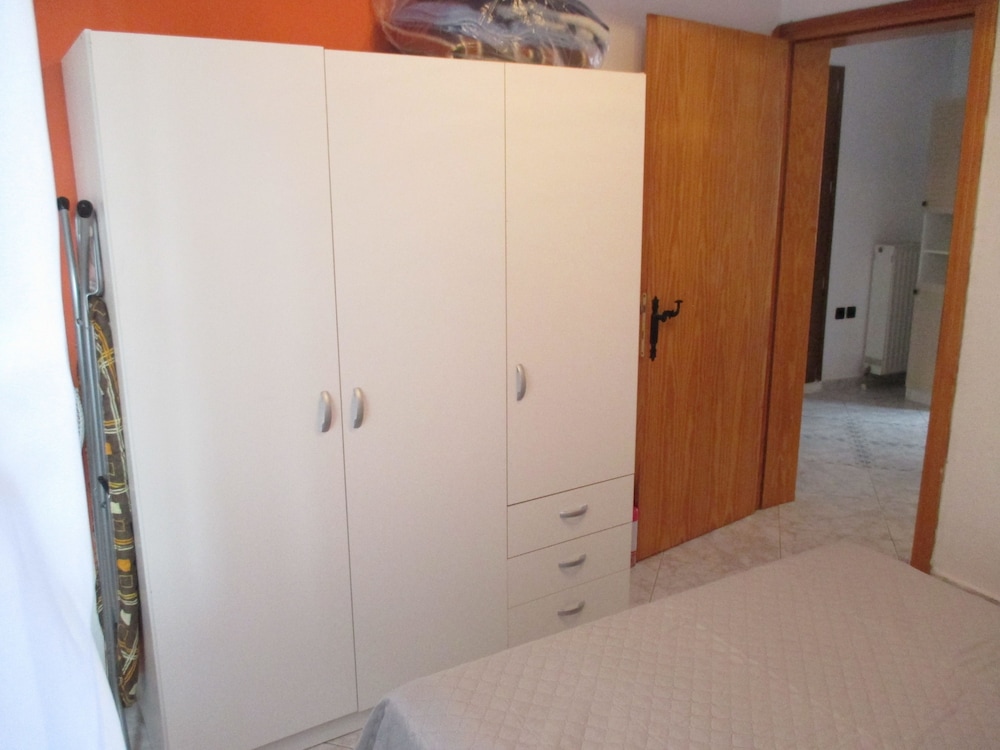 Castle Home Apartments view 4