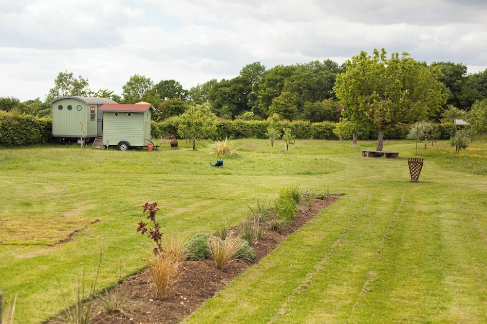 Orchard View Shepherds Hut