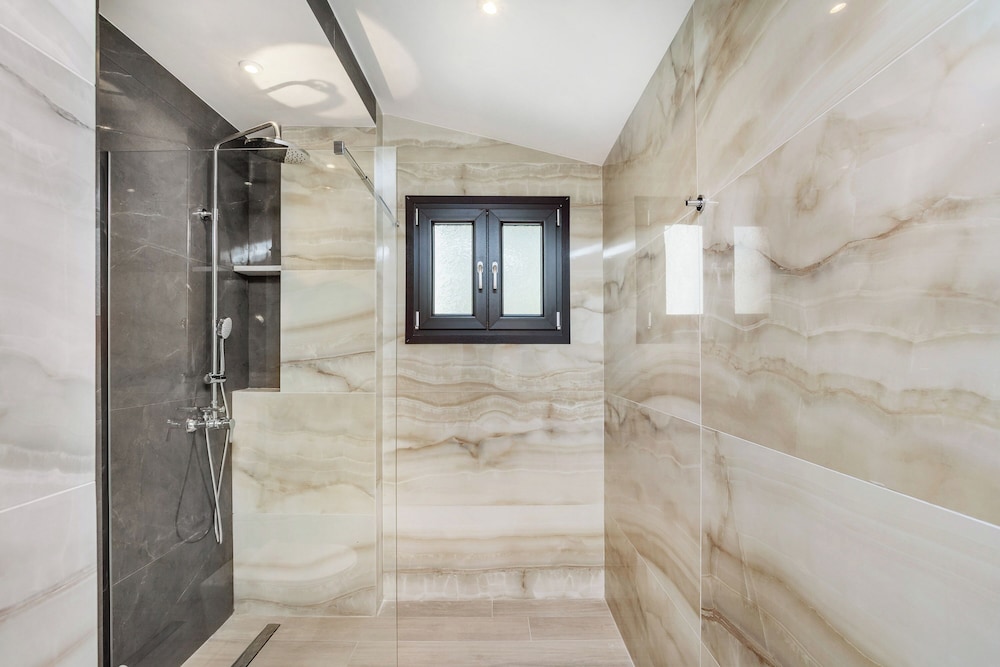 Epta Villas Luxury Redefined