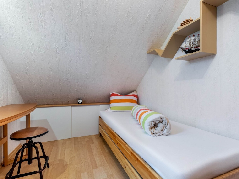 Apartment on the Edge of the Forest view 5