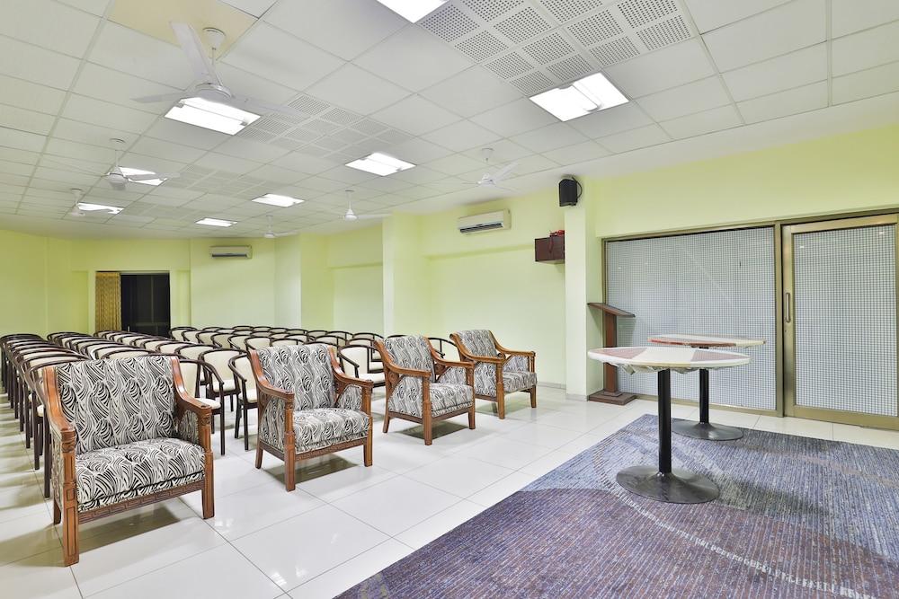 meeting & event spaces