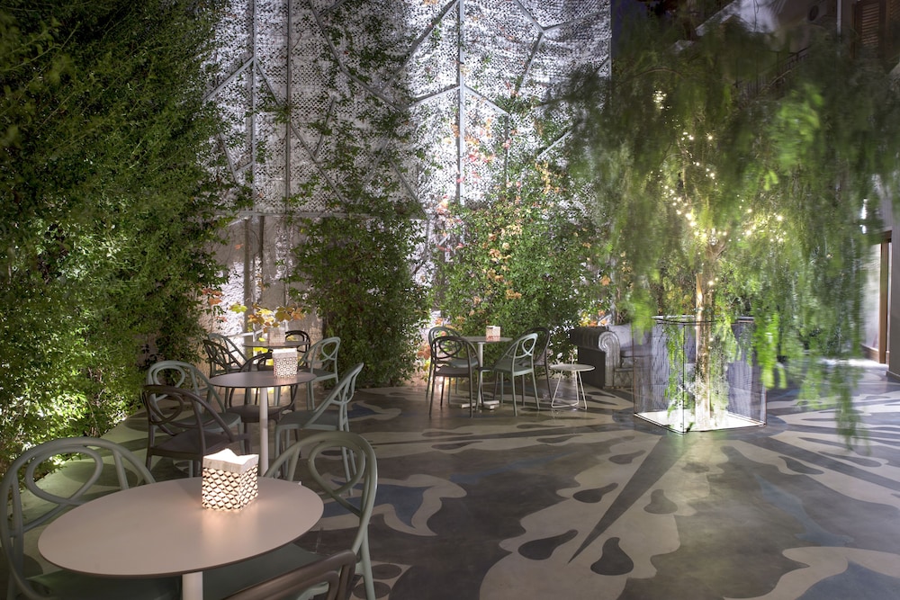 Apollon Library Suites photo 4