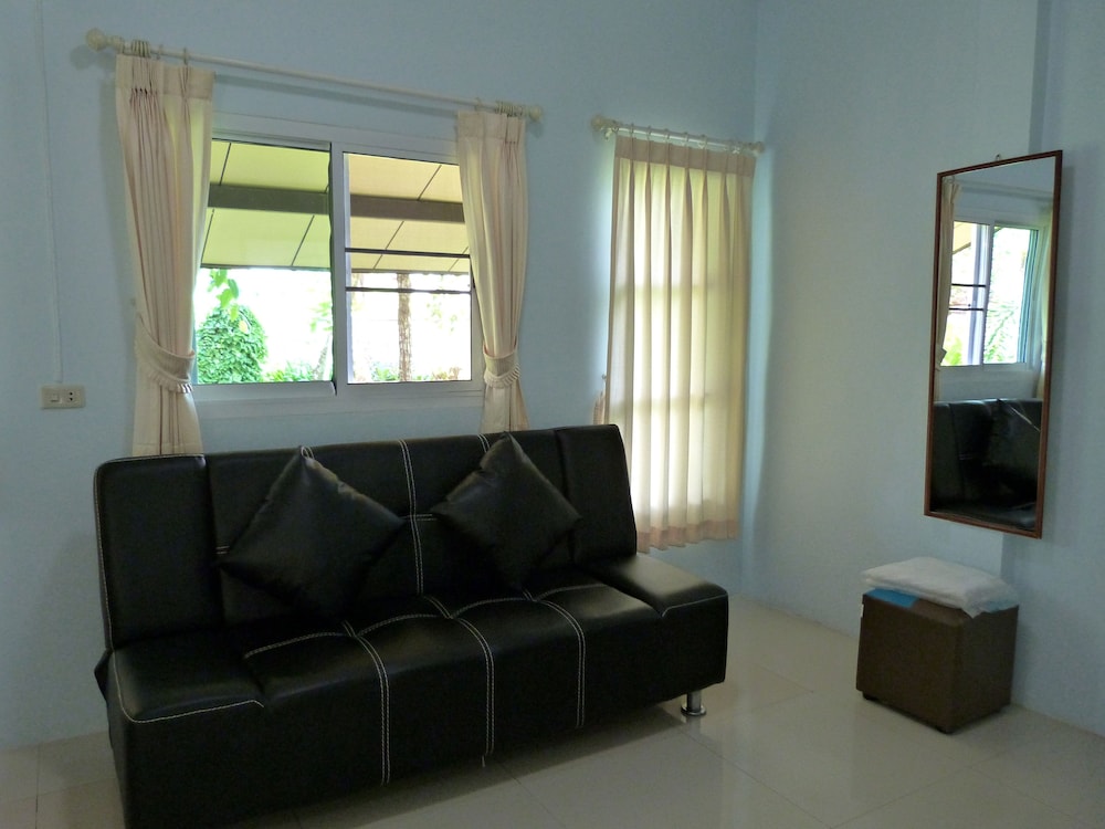 Bann Suan Rachawadee B&B