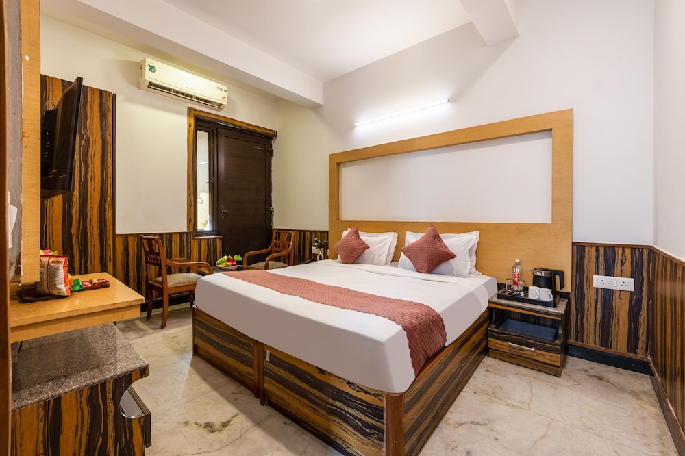 Hotel Admire Inn Sec - 44 By ASPL