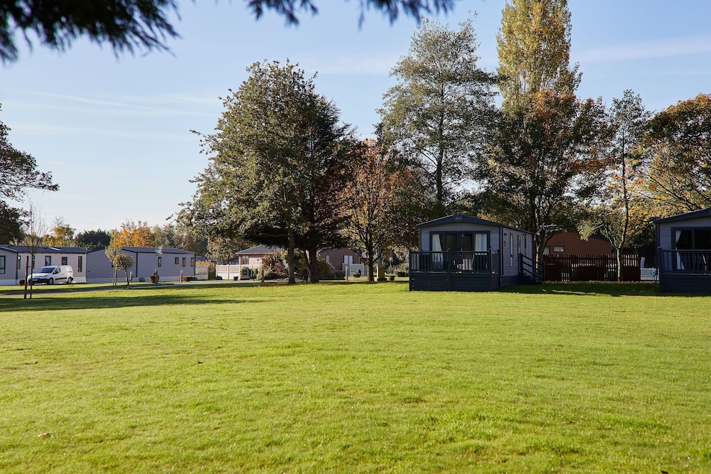 Host Stay Brooksbank Lodge