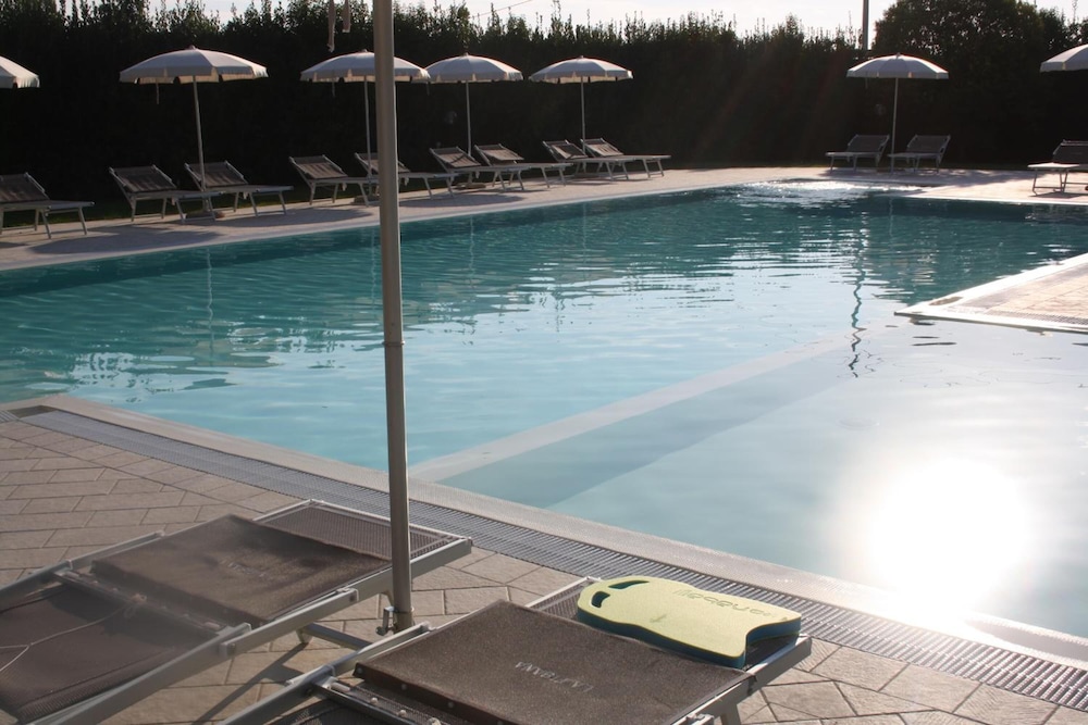 Agriturismo La Pisana