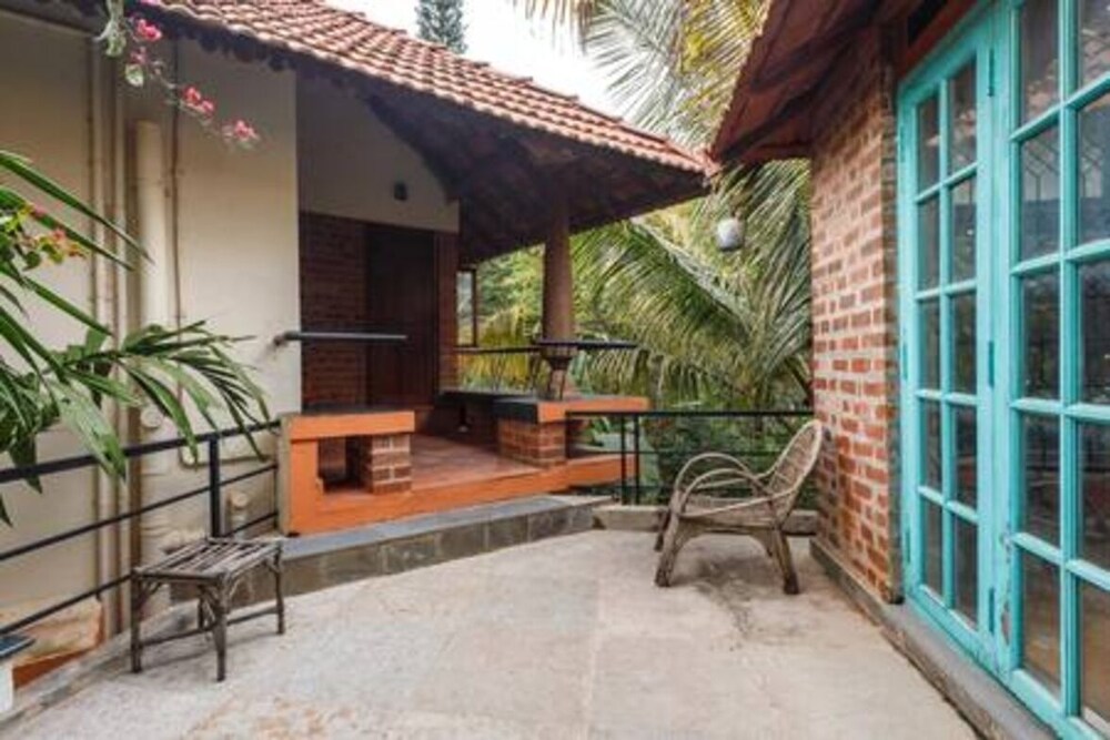 Kerala Style Villa by Stayjade