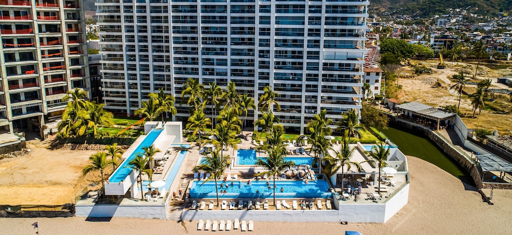 Harbor 171 by Naya Homes