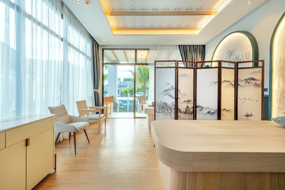 A.Z. Sunrise Resort & Fitness Club