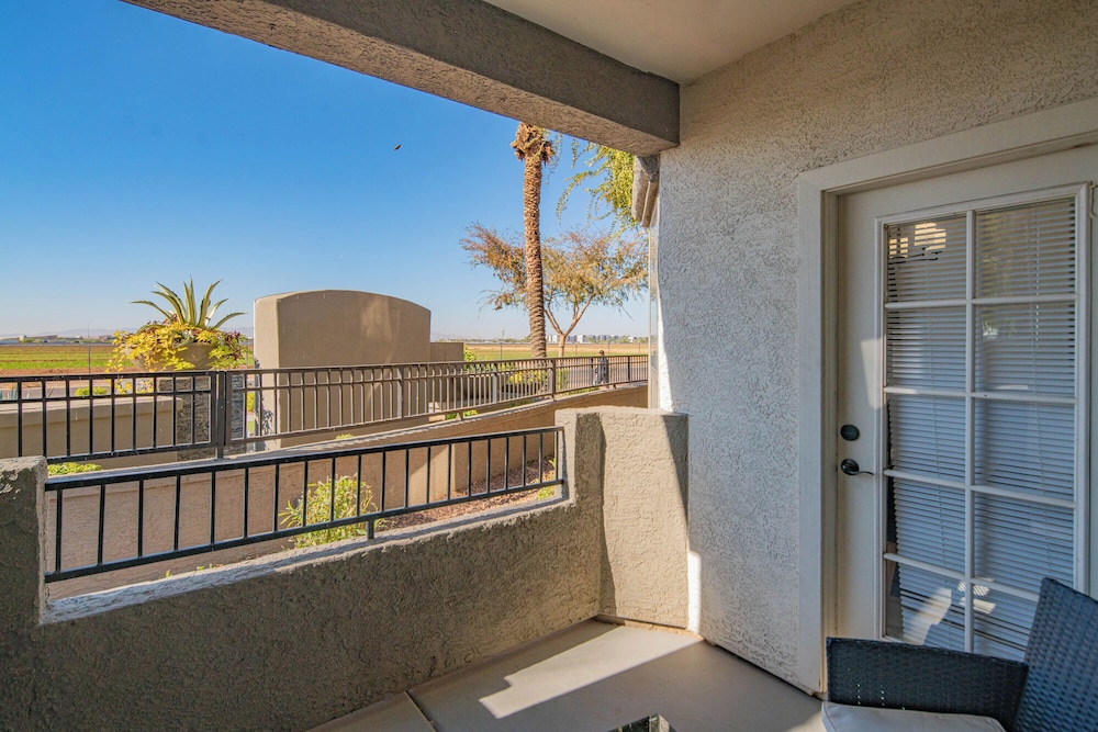 ROVE LIVING/KB - Zone