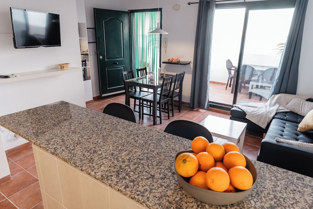 Apartamentos LA PARRETA PRIMERA LÍNEA