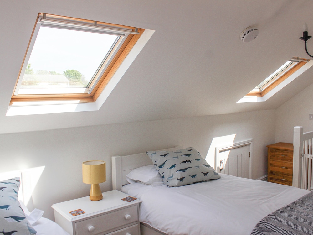 1 Keepers Cottage, Hillfield Village
