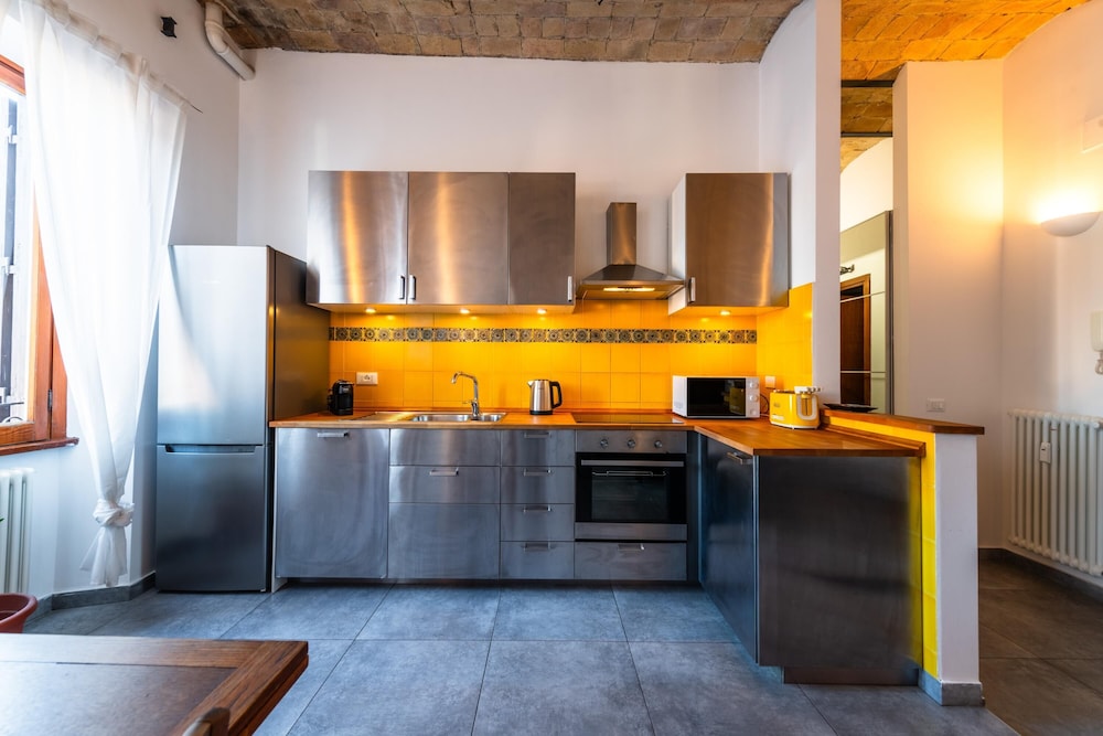 Casa Bodoni in Rome With 2 Bedrooms and 2 Bathrooms