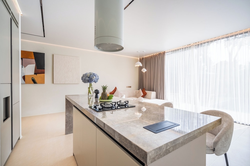 Hidden City Ubud - Modern Villas & Townhouses with Private Pools, Nature Views and Wellness Access
