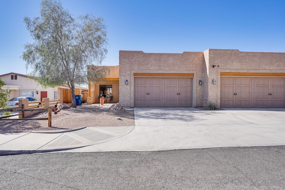 Lake Havasu City Duplex ~ 1 Mi to London Bridge! view 3