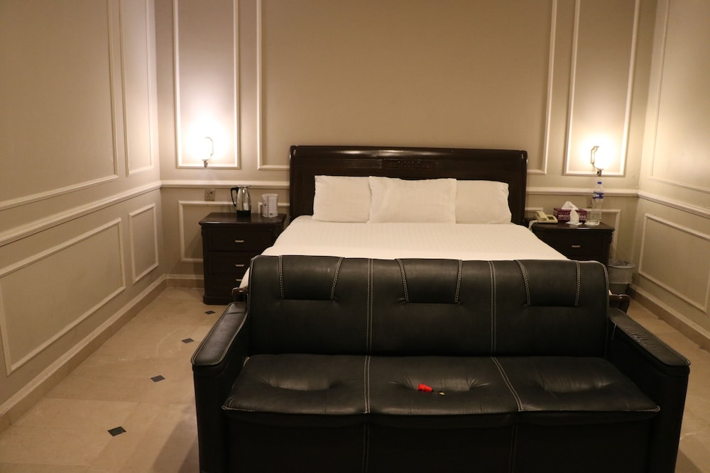 Riviera Guest House