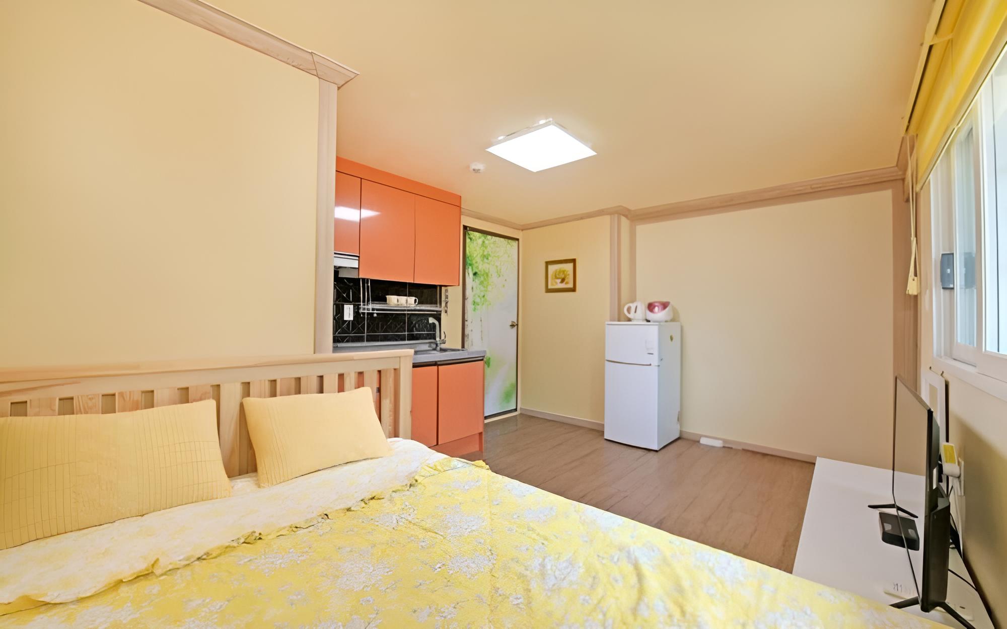 Yongin Evergreen Pension view 3