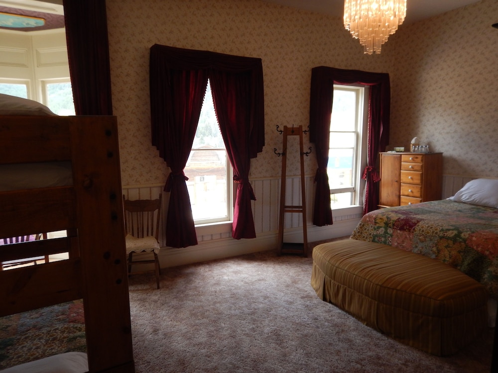 Rico Mine Shaft Inn