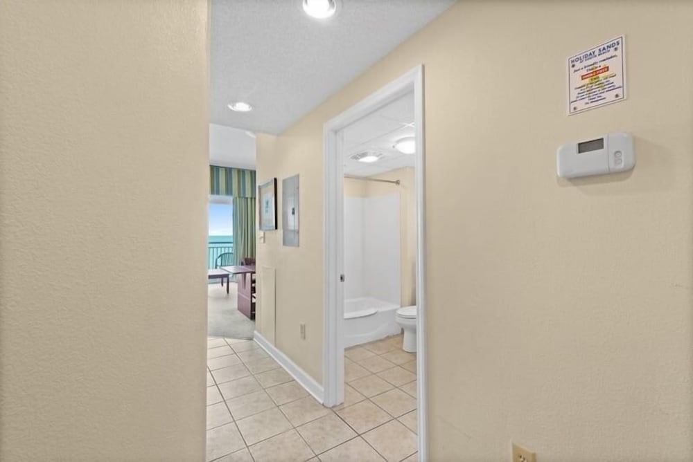 Holiday Sands South 1105 1 Bedroom Condo