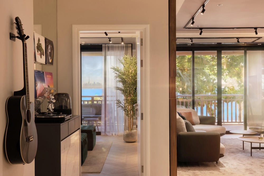 Signature Residence - The Palm Jumeirah - 2 Bedrooms 170 SQM