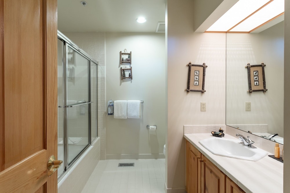 Trail's End Lodge At Deer Valley: 4-bed W/spa #17 4 Bedroom Condo