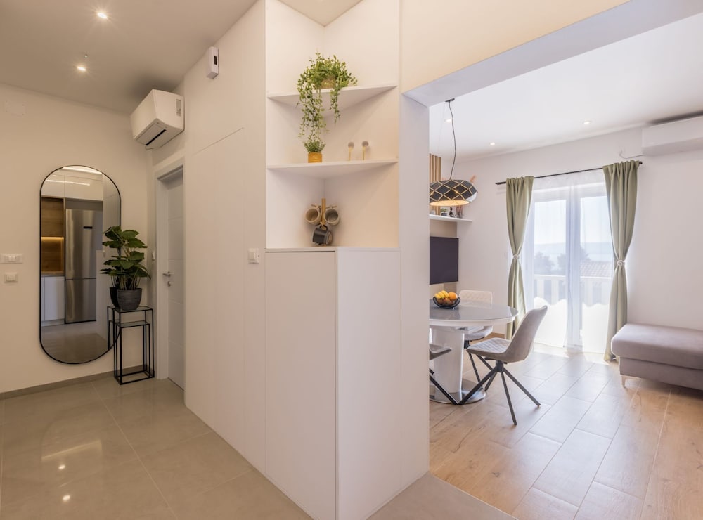 Adriatic Island Sea View Apartments
