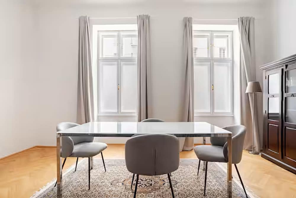 Apartment Rogergasse Check in 15h to 22h