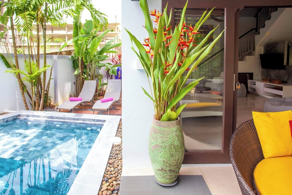 150 m From a Paradise Beach 3 Bedrooms Pool