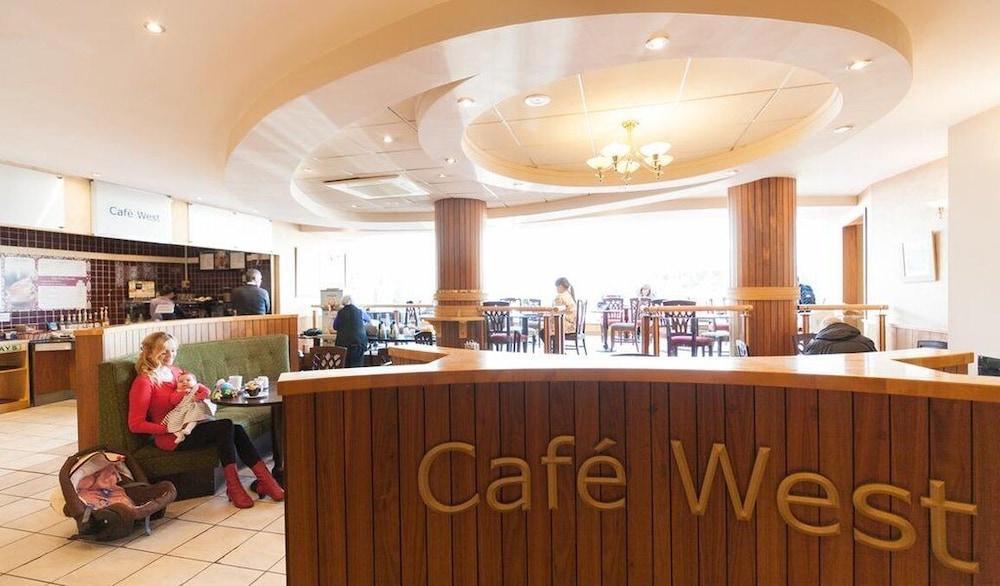 Ennis Vacations - Treacy's West County Conference  Leisure Centre - Property Image 13